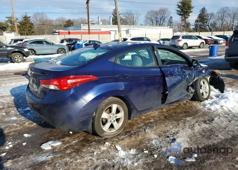 2013 Hyundai Elantra Gls z USA, uszkodzony, nr VIN 5NPDH4AE2DH403336